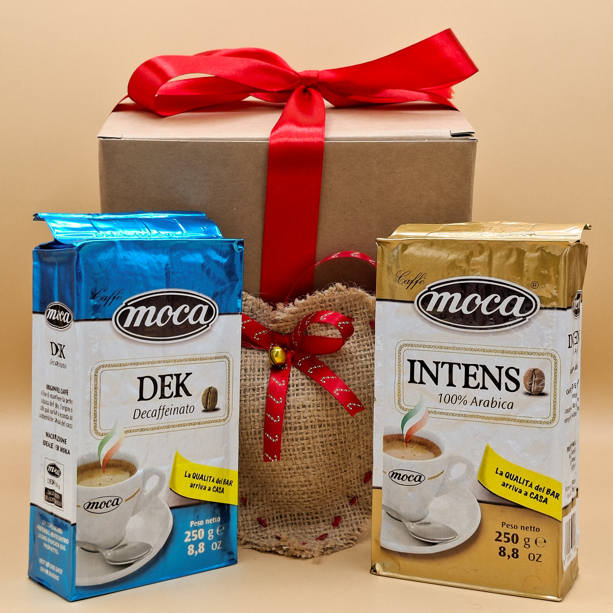 BOX natalizia con caffè Dek ed Intenso + decorazione artigianale